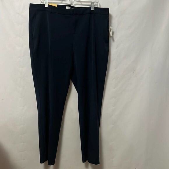 NWT OLD NAVY STRAIGHT DORIT MIDRISE STANDARD PANTS SIZE 18 - Picture 1 of 4